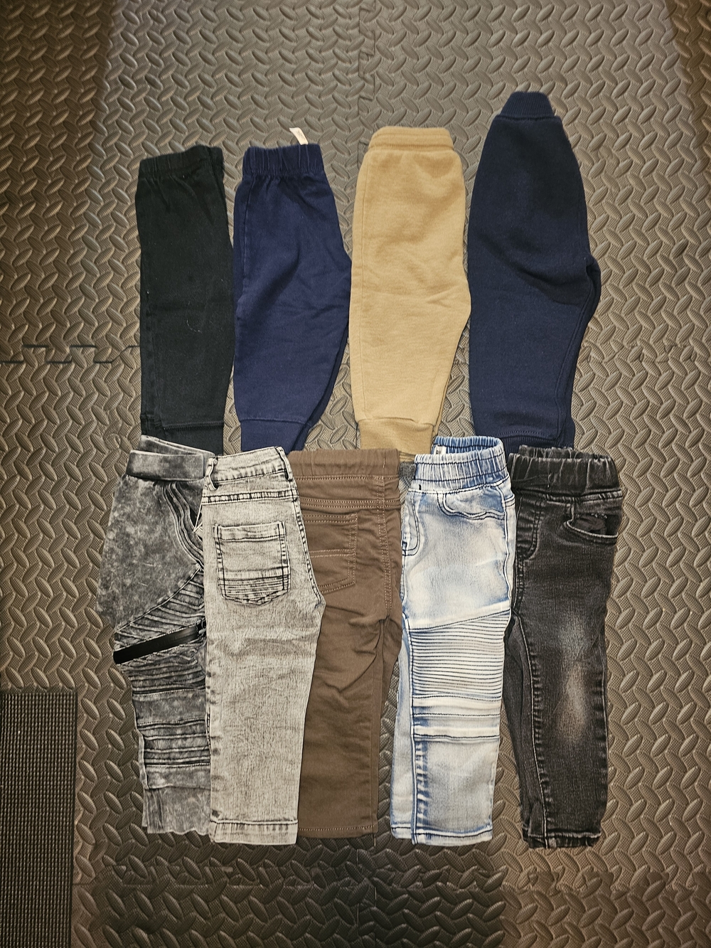 Little Bipsy, Cotton ON, Carter's, Posh Kiddos, Eddie Bauer, Old Navy. 12 Months